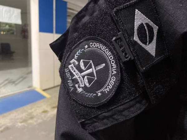 Número de policiais alvos de operações dobra em dois anos na Bahia