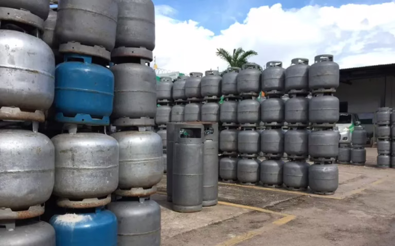 Acelen anuncia aumento no preço do gás de cozinha na Bahia