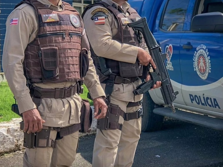 Acajutiba: homem é preso em flagrante delito por porte ilegal de arma de fogo e ameaça