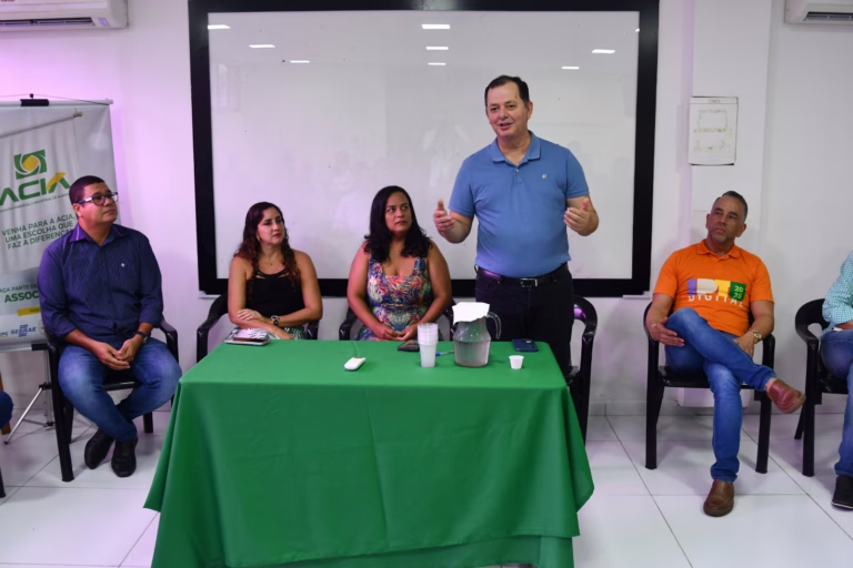Prefeitura orienta empresários em novo sistema de informação da Vigilância Sanitária