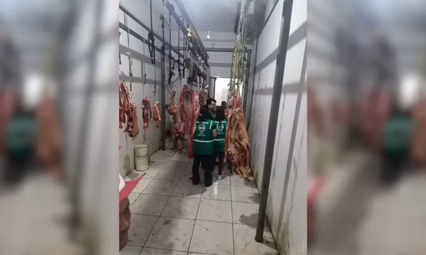 Cem quilos de carne infectada com tuberculose bovina são apreendidos em cidade da Bahia