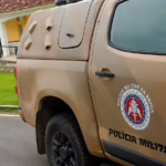 Homem é preso em flagrante por violência doméstica após agredir companheira em Acajutiba.