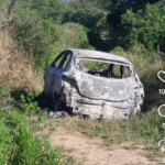 Corpo carbonizado é encontrado embaixo de veículo incendiado em Retiro, zona rural de Aporá
